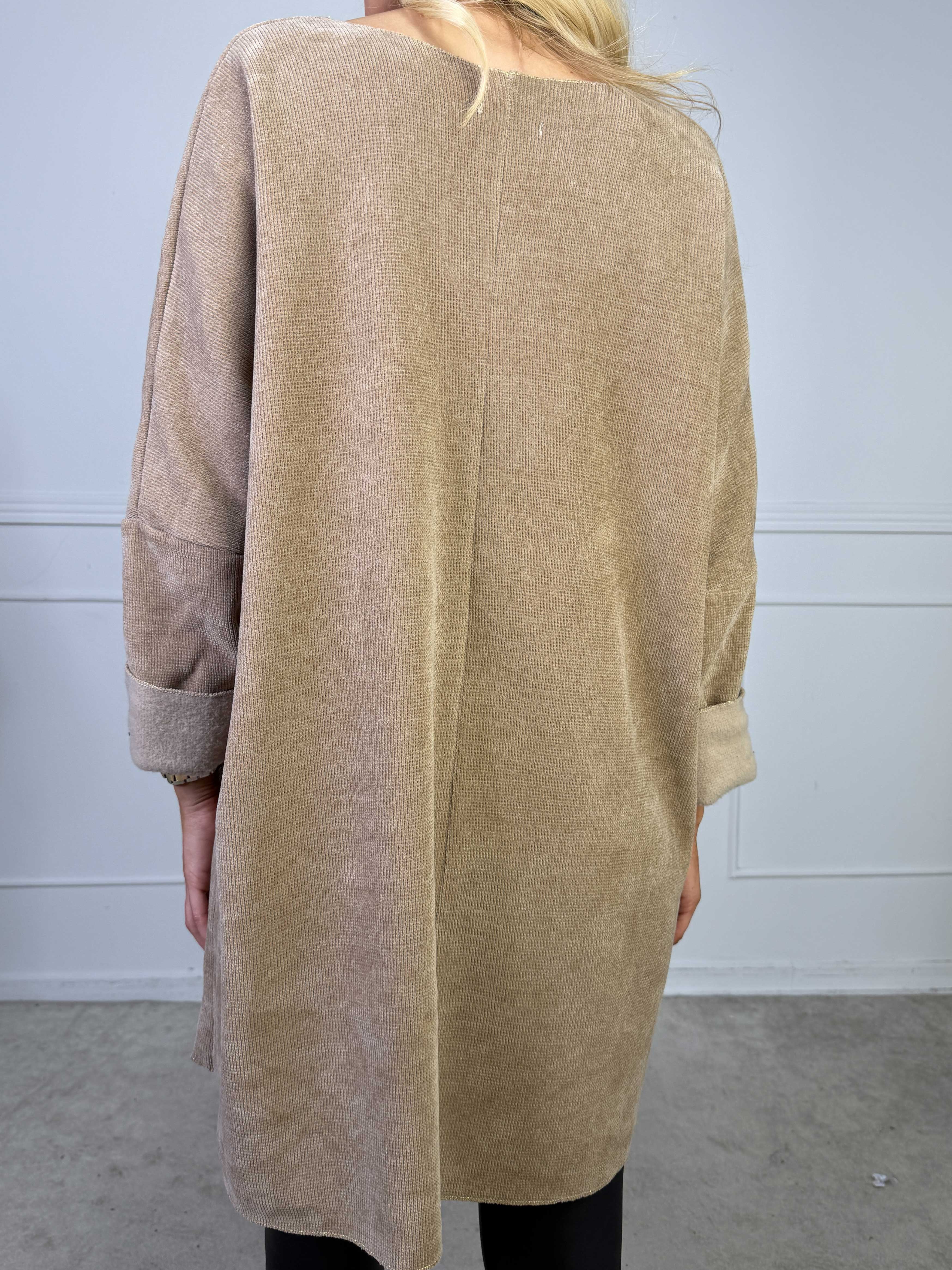 Rocka - Kort kjole i blød strik med motiv